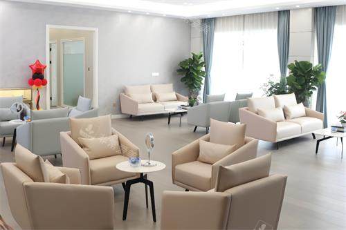 杭州時光整形醫(yī)院休息區(qū)