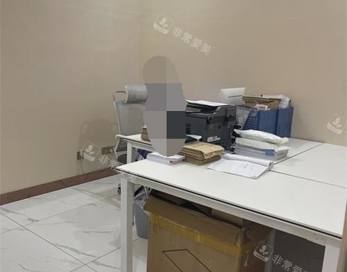 呼和浩特碧蓮盛植發(fā)商談室