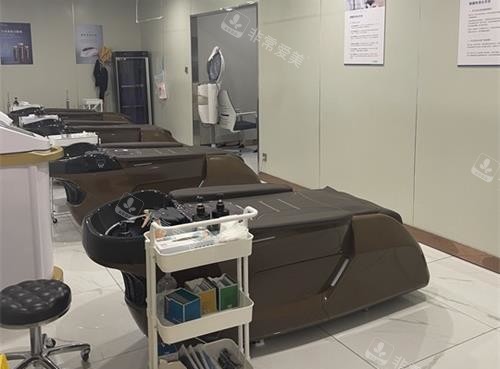 呼和浩特碧蓮盛植發(fā)治療室