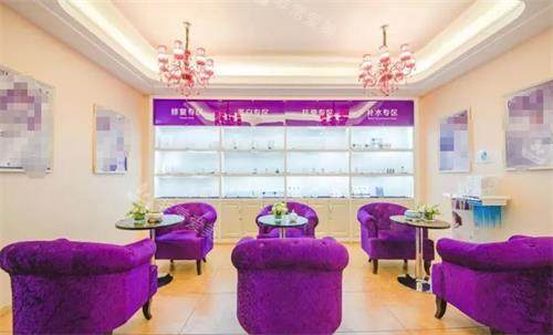 呼和浩特諾伊美醫(yī)療美容接待區(qū)