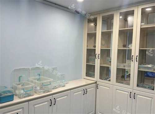 张家港皓康口腔消毒室.jpg