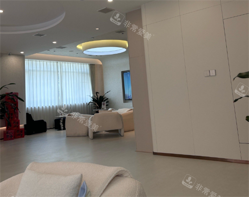 西安叶子海豚整形大厅.png