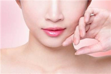 达拉斯隆鼻和韩式鼻综合哪个效果更好？