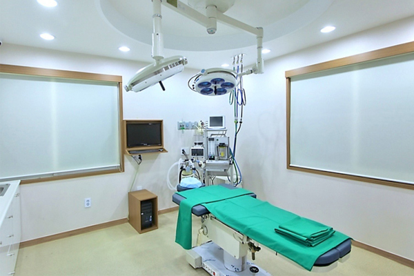 韩国布拉德（Pladen）整形医院手术室照片