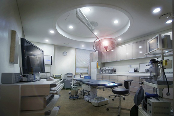 韩国延世白整形外科医院手术室照片