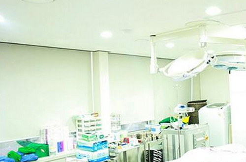 ​韩国LI&PO CLINIC整形医院手术室