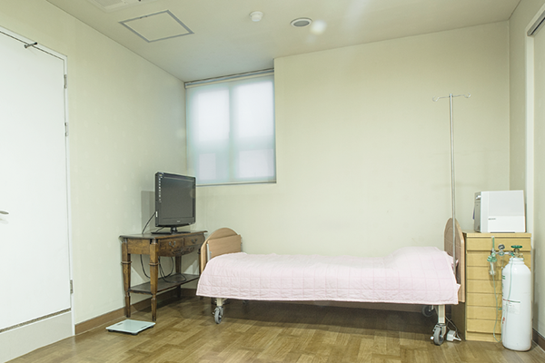 韩国brand整形外科恢复室环境图片