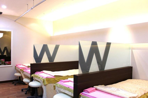 韩国W clinic整形外科皮肤科美容室照片