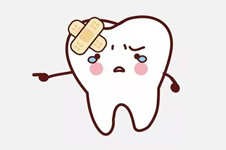 无良牙医毁了我四颗好牙!故意磨到漏神经逼我做根管