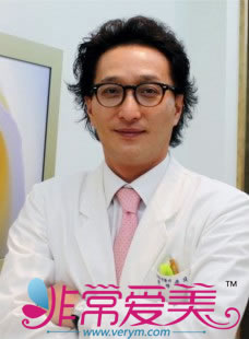 尹泰镐 韩国首尔第一整形医院整形医生