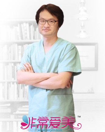 李承灿 韩国SMALLFACE整形外科医院整形医生