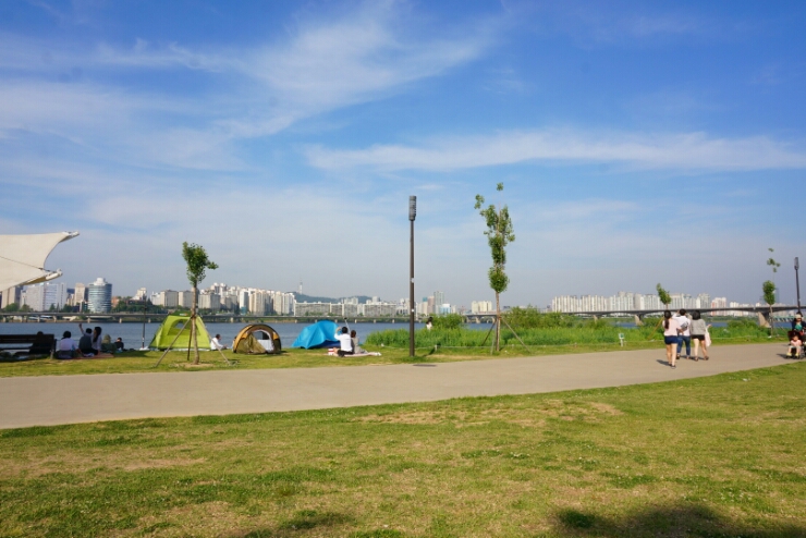 首爾漢江汝矣島公園