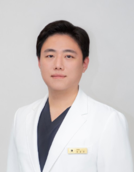 金龍完
