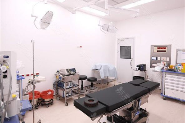 泰国SLC Siam Laser Clinic手术室