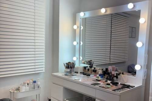 韩国独异美妆化妆台 韩国独异美妆化妆台