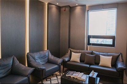 韩国sage皮肤科医院等待区 韩国sage皮肤科医院等待区