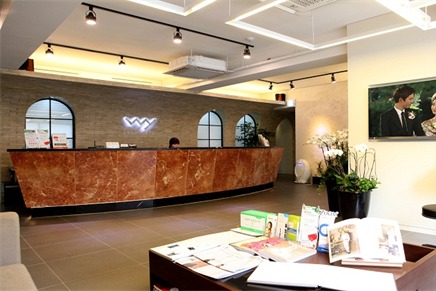 韩国WY牙科医院大厅环境 韩国WY牙科医院大厅环境