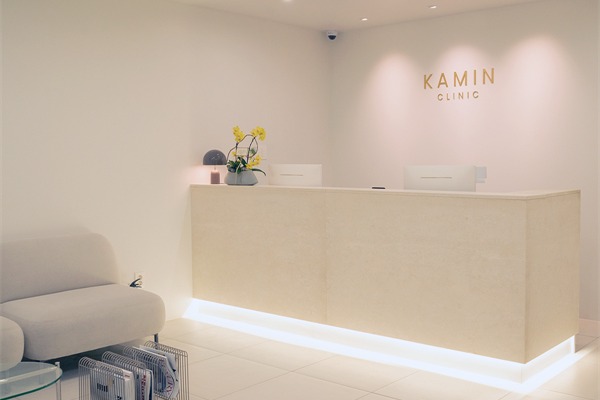 韩国清潭kamin皮肤科前台