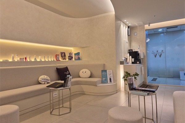 釜山奥纳比皮肤科等待区环境 釜山奥纳比皮肤科等待区环境