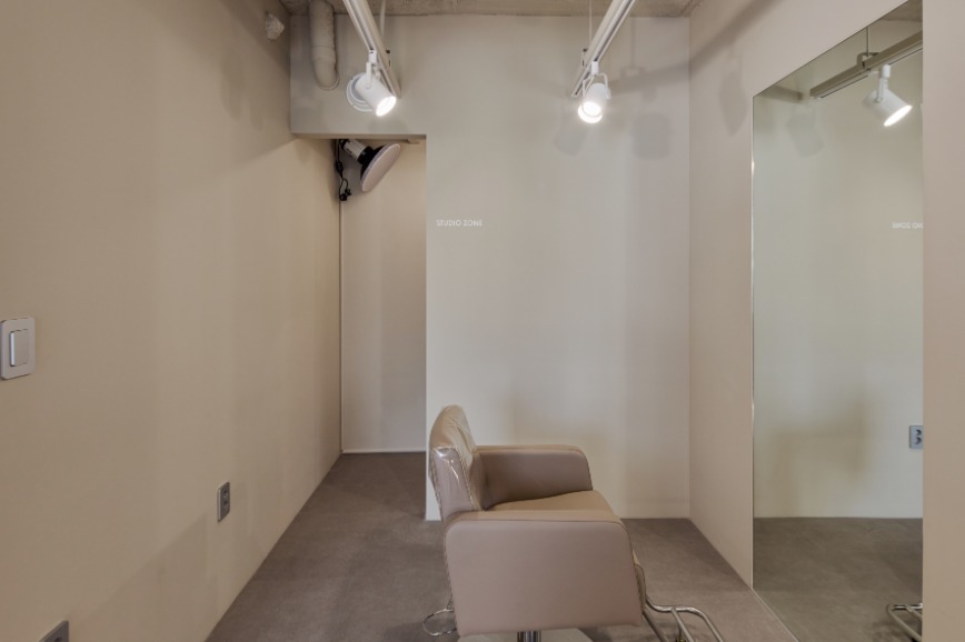 韩国摩登丽Modenri等待区一角 韩国摩登丽Modenri等待区一角