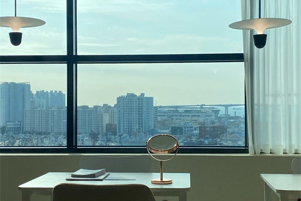 韩国釜山JRYN皮肤科南浦店等候区 韩国釜山JRYN皮肤科南浦店等候区