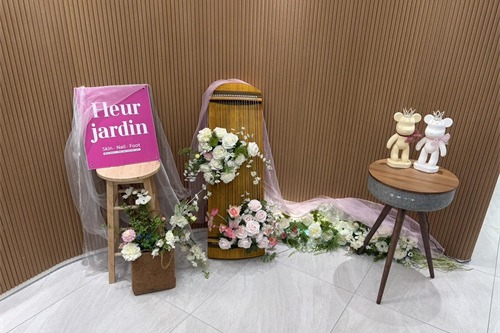 韩国弗勒尔花园美妆店明洞环境