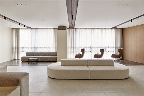 韩国Half皮肤科大田店沙发区