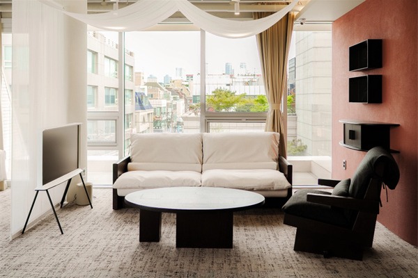 韩国清潭Sartine皮肤科等待区