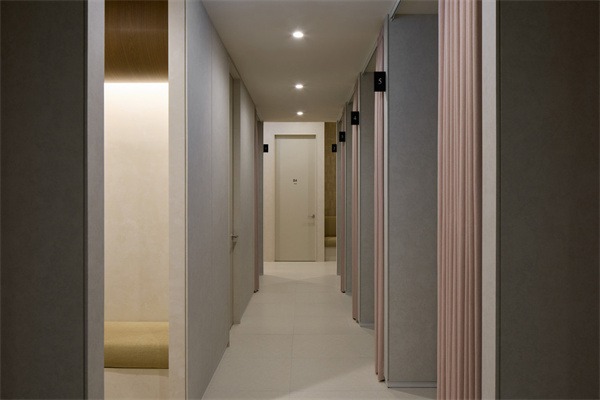 韩国佩舒皮肤科走廊