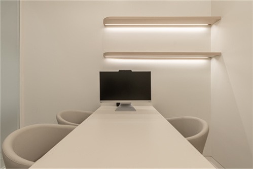 韩国爱丽儿整形外科室内展示