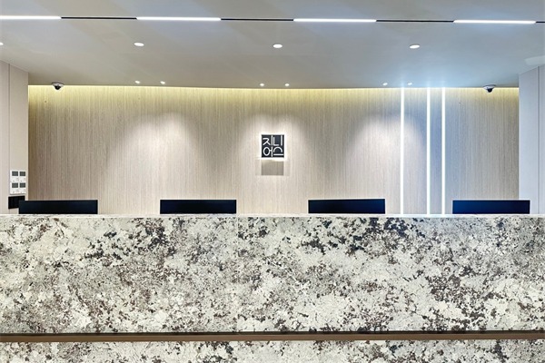 韩国genius整形外科皮肤科(釜山西面店)