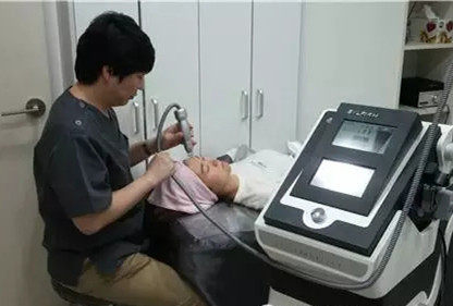 韩国巴诺巴奇皮肤管理去红血丝激光治疗中