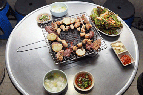 韩国瑞来牛内脏烤肉店