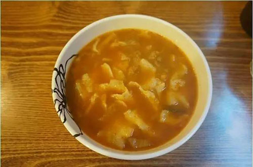 【韩国美食】冬季寻找美味的面片汤