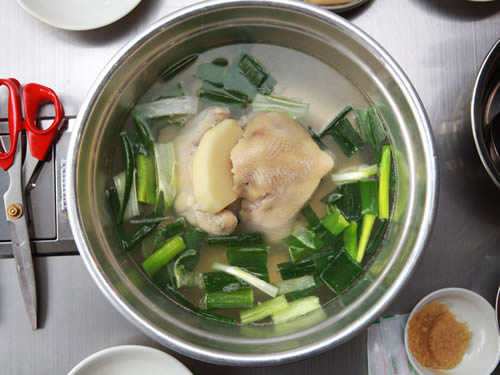 韩国炖鸡汤