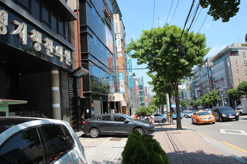 韩国整形一条街实拍