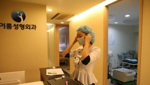 韩国如愿医院崔圭镇院长做假体隆胸有哪些特点？