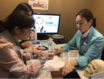韩国美护护理师整形过程图