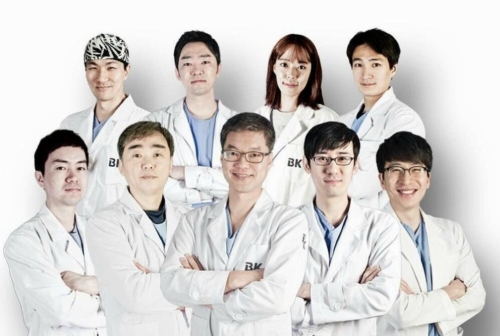韩国BK酒窝整形手术医疗团队