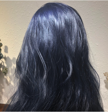 灰蓝色头发好看吗