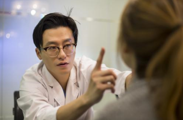 秀美颜在韩国做鼻子口碑如何，和cocoline比手术方法好在哪？