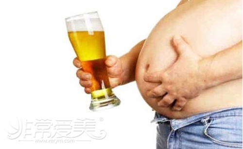 啤酒肚的脂肪在哪能减吗？有效方法是什么？可以抽脂吗？