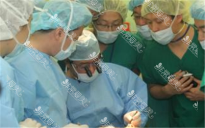 足不出户体验韩国名医的高超修复技术，你关注的眼鼻轮廓!