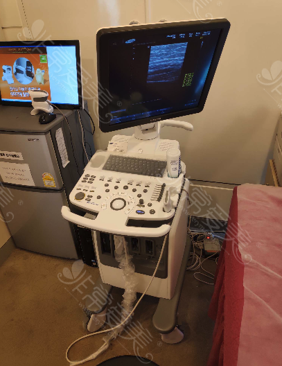 韩国365mc医院测量脂肪厚度仪器照片
