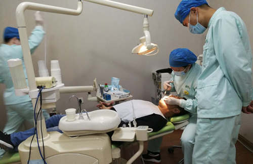 青岛牙博士口腔牙齿矫正手术过程
