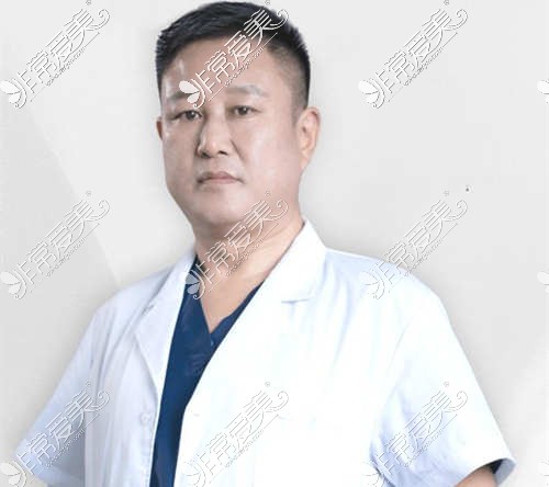 济南双眼皮手术教授王东平
