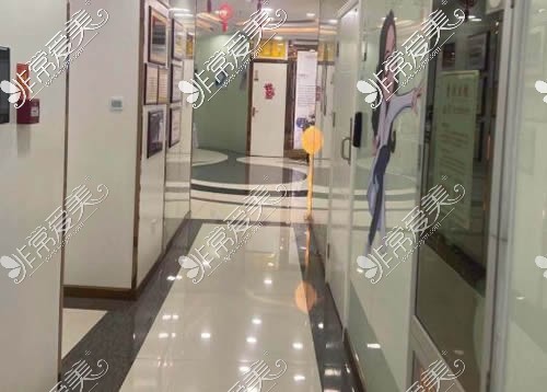 深圳瑞港医疗美容走廊环境