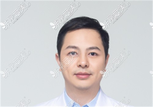 成都禾臣瑞亚医疗美容赵兴阳院长 成都禾臣瑞亚医疗美容赵兴阳院长