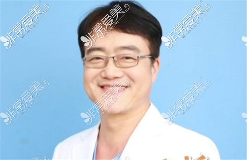 郑志雄医生