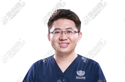 北京斯邁爾齒科李健男